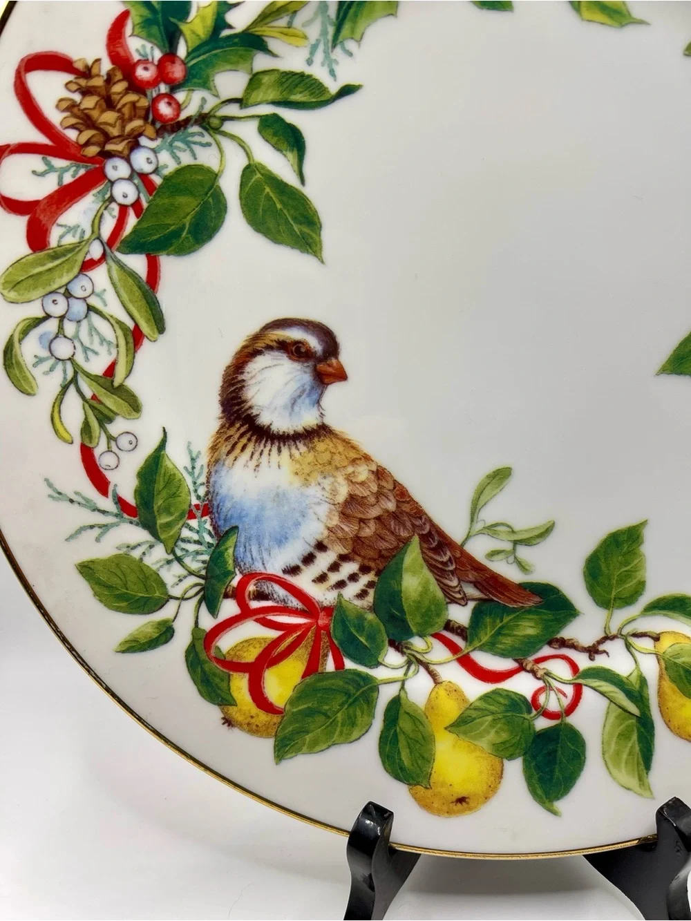 Andrea By Sadek Winter Birds & Wreath Partridge Plate 10.5” Japan